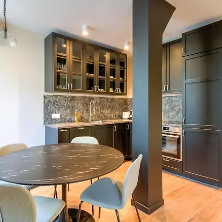 Apartmán 6pers # Pere Lachaise # Voltaire # 11 Paříž