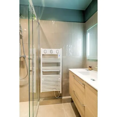 Appartement 6pers # Pere Lachaise # Voltaire # 11